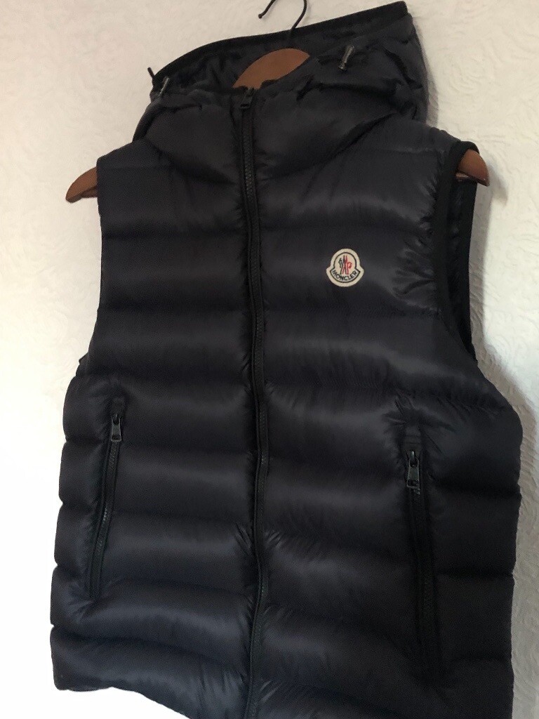 mens moncler body warmer